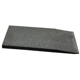 Long drive-on ramp set made of high-quality rubber granulate